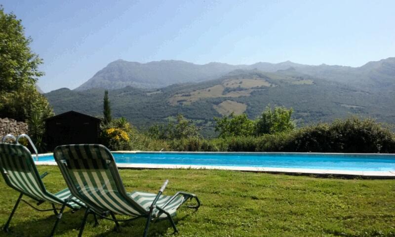 Aire De Ruesga Hotel Bagian luar foto