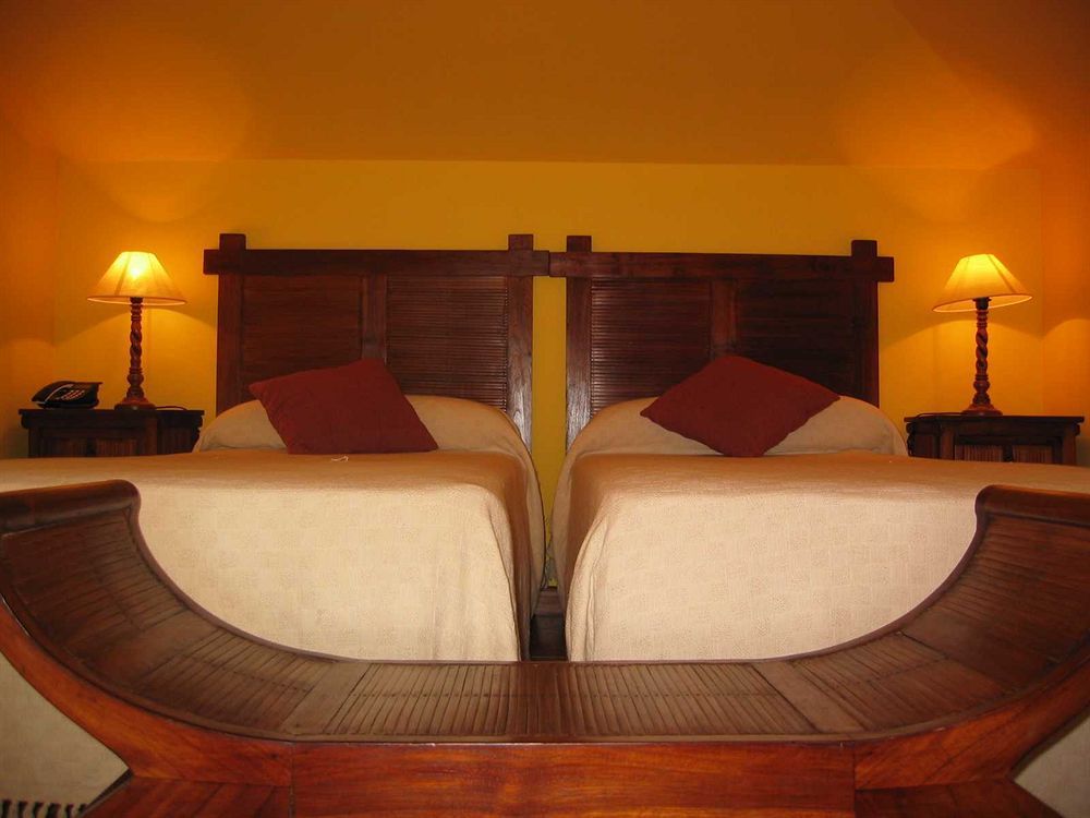 Aire De Ruesga Hotel Bagian luar foto